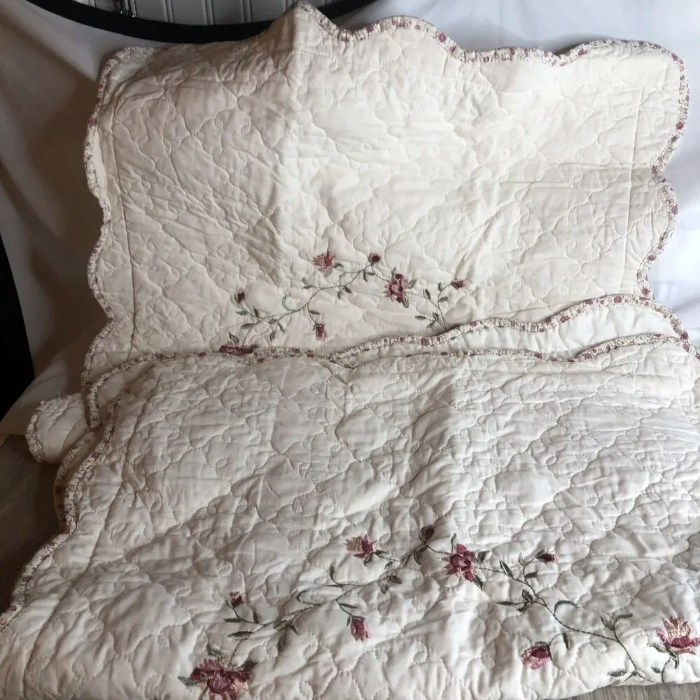 Better Homes & Gardens 2-Piece Burgundy Sham-Hannalore Standard Pillow (2 Count)